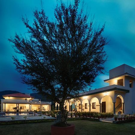 Hôtel Premkunj  à Udaipur Extérieur photo