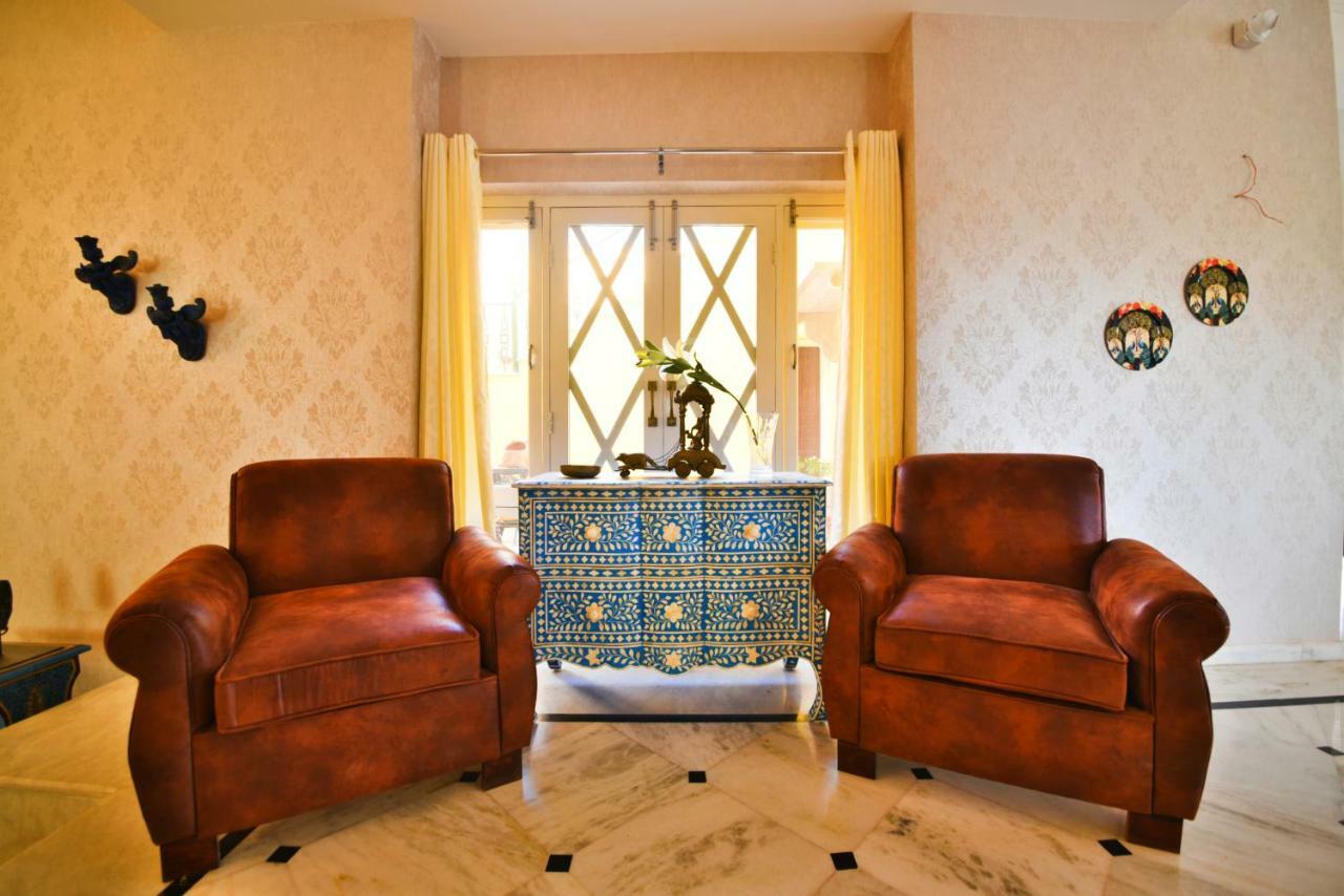 Hôtel Premkunj  à Udaipur Extérieur photo