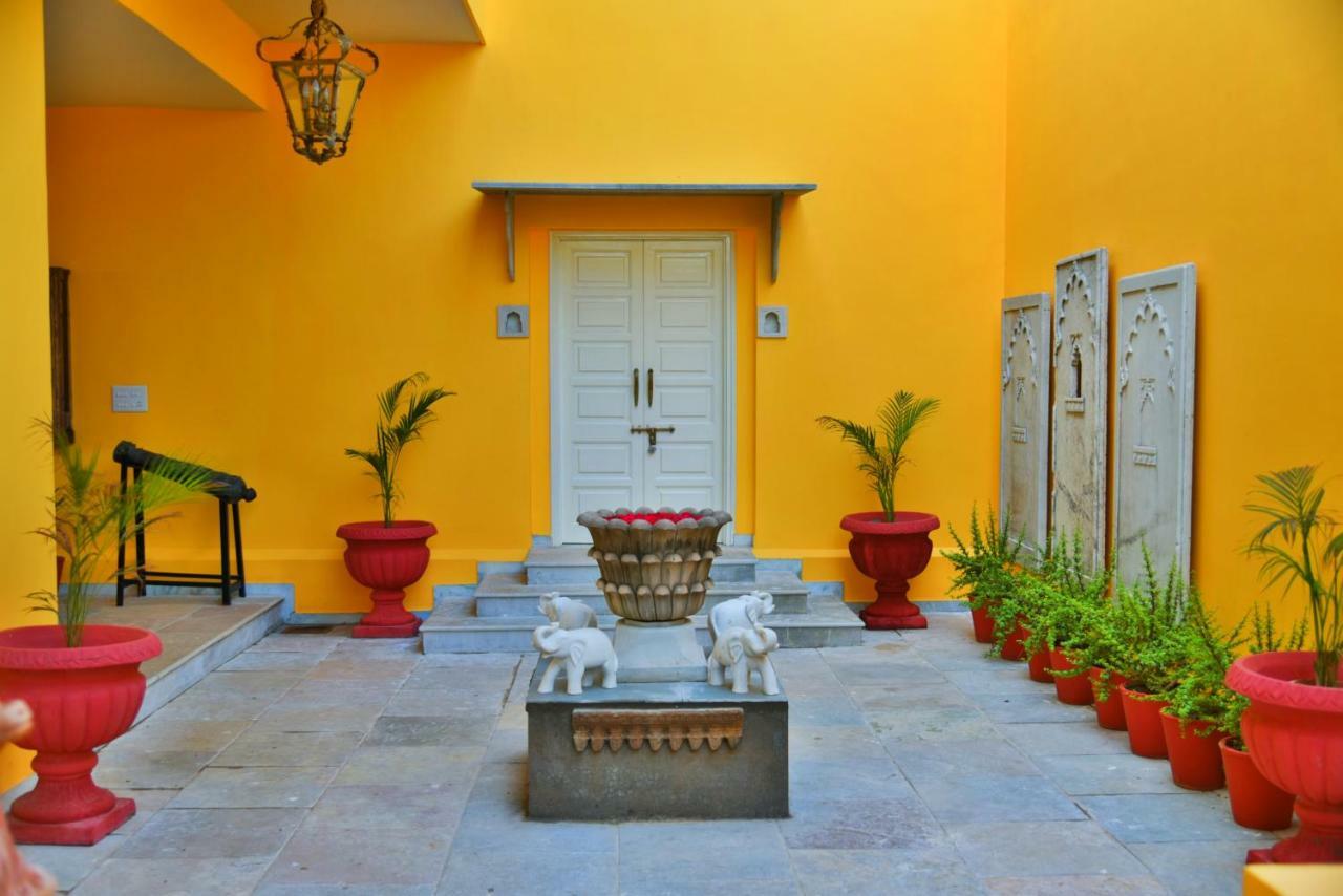 Hôtel Premkunj  à Udaipur Extérieur photo