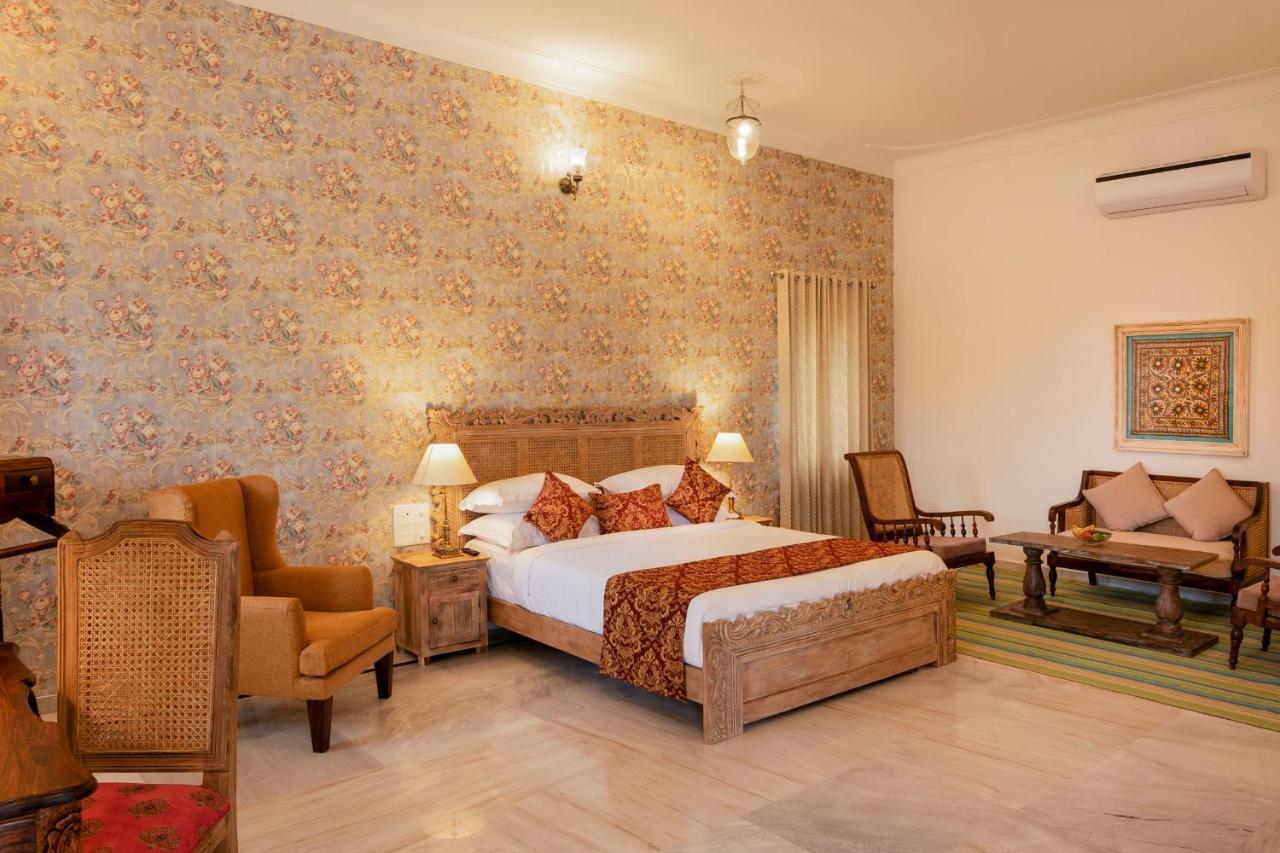 Hôtel Premkunj  à Udaipur Extérieur photo